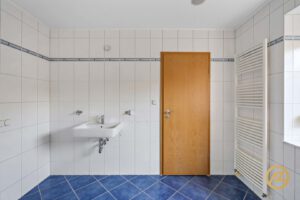 Badezimmer EG